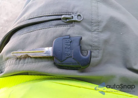 2004 Ford Mustang из США, поврежденный, VIN 1FAFP44664F212843